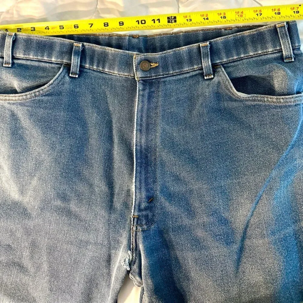 Levi’s 530 Black Tab Baggy Jeans Waist 42X24 inches